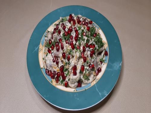 Как готовится язык с грибами и ореховым соусом. Говяжий язык в орехово- сметанном соусе с чесноком к новогоднему столу. Кавказская кухня