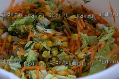 Салат с пекинской капустой, кукурузой и морковью. 05 Салат с пекинской капустой, кукурузой и морковью. 05