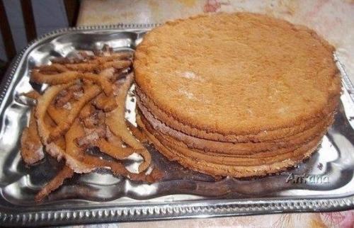 Медовик с заварным кремом. 01