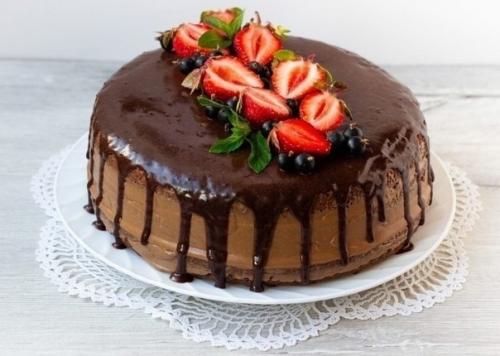 Торт Астория.  Торт Астория - очень вкусный, шоколадный, он станет украшением и семейного чаепития, и праздничного застолья! 07