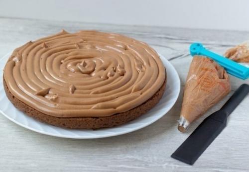 Торт Астория.  Торт Астория - очень вкусный, шоколадный, он станет украшением и семейного чаепития, и праздничного застолья! 05