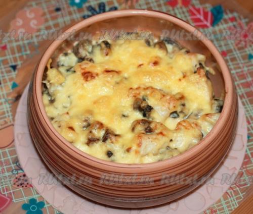 Жульен с курицей и грибами в сметанном соусе. 07