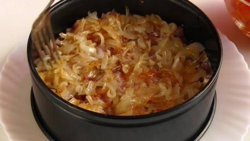 Нежная селедка под шубой с яйцом. 04