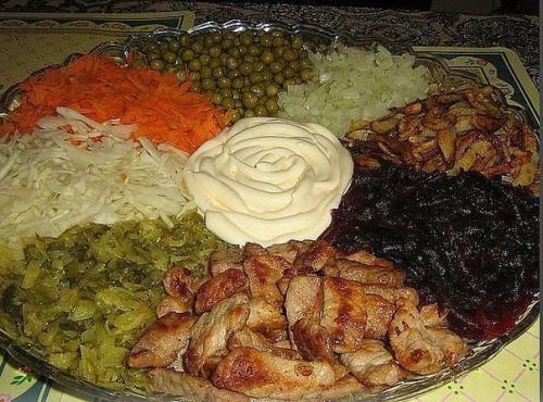 Салат Осиное Гнездо.