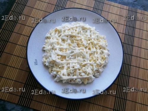 Салат с курицей, грибами, сыром и грецкими орехами. 03 Салат с курицей, грибами, сыром и грецкими орехами. 03