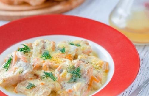 Минтай, тушеный в сметане. 05 Минтай, тушеный в сметане. 05