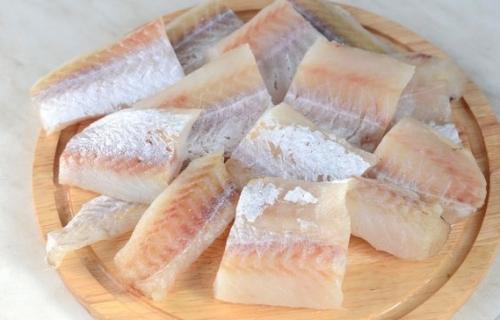 Минтай, тушеный в сметане. 01 Минтай, тушеный в сметане. 01