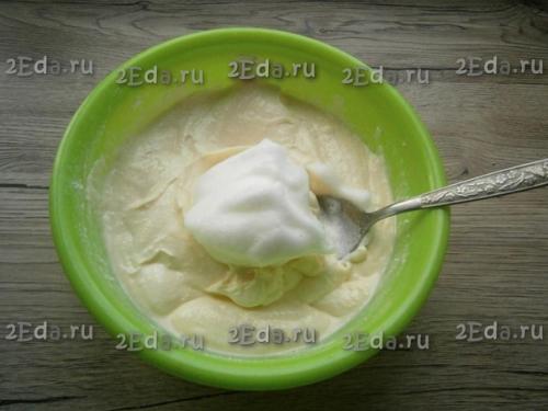 Творожный пирог с яблоками в духовке. 05