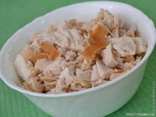 Рулеты из лаваша с курицей и плавленым сырком. 01