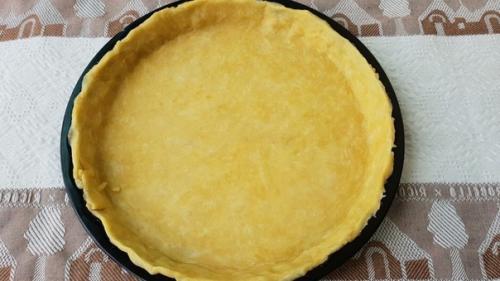 Пирог с малиной и сметанной заливкой. 01