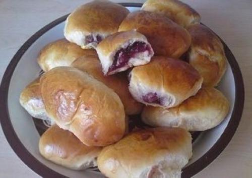 Пирожки с яблоками и вишней. 01 Пирожки с яблоками и вишней. 01