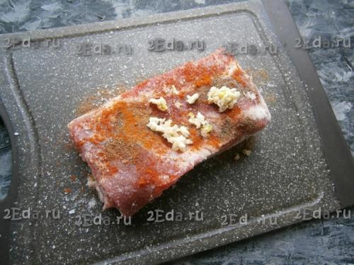 Сало, варёное с чесноком в пакете. 02 Сало, варёное с чесноком в пакете. 02