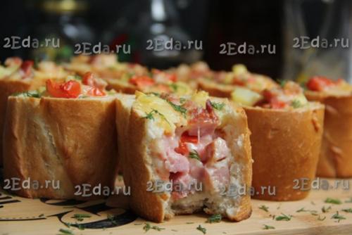 Багет с колбасой и сыром в духовке. 08 Багет с колбасой и сыром в духовке. 08