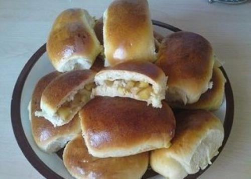 Пирожки с яблоками и вишней. 02 Пирожки с яблоками и вишней. 02