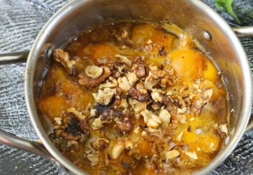 Абрикосовый конфитюр с грецкими орехами. 05