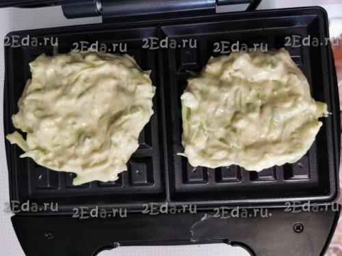 Кабачковые вафли в электровафельнице. 04