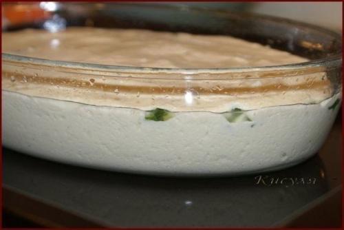 Быстрый (заливной) пирог с зелёным луком и яйцом. 04