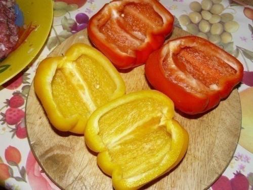 Перцы фаршированные.  4 порции: 01