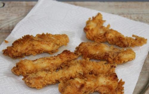 Стрипсы - сочная курица в хрустящей панировке. 01