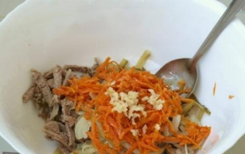 Салат обжорка.  Существует немало рецептов этого замечательного салатика. 06 Салат обжорка.  Существует немало рецептов этого замечательного салатика. 06