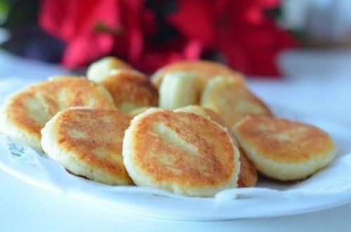 Идеальные сырники.  Сколько я эти сырники искала.