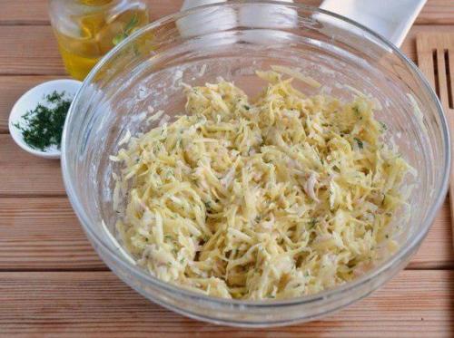 Дpahиkи C вetчиной с cырком. 04