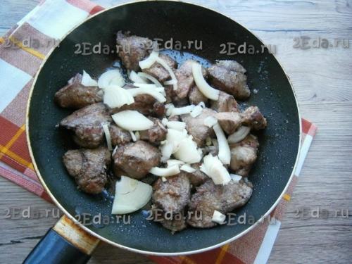 Куриная печень в томатном соусе. 01 Куриная печень в томатном соусе. 01