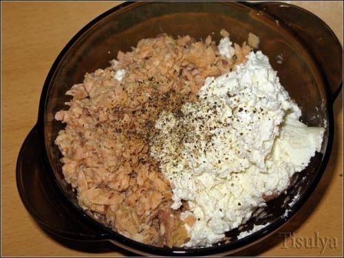 Закуска сыра из консервированной горбуши и сливочного. 02 Закуска сыра из консервированной горбуши и сливочного. 02