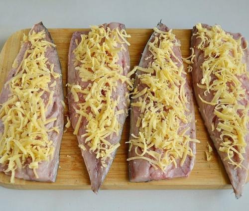 Рулеты из скумбрии с сыром и овощами. 02 Рулеты из скумбрии с сыром и овощами. 02