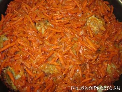 Минтай с луком и морковью. 05