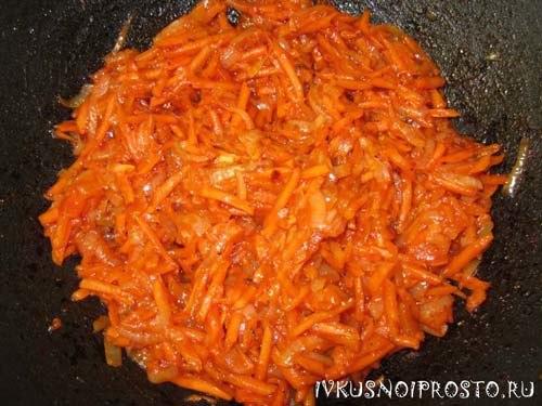 Минтай с луком и морковью. 03