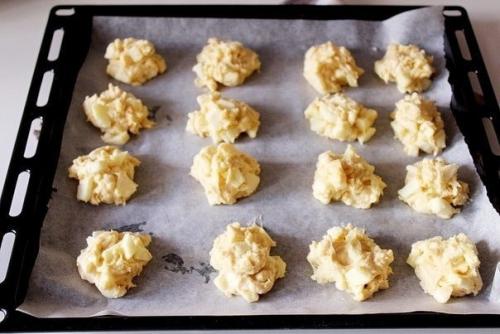Печенье Яблочко.  Хочу предложить вашему вниманию рецепт вкусного домашнего печенья с кусочками яблок. 06