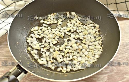 Жульен из шампиньонов со сметаной. 01