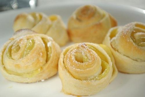 Самое быстрое и вкусное слоеное творожное тесто. Самое быстрое и вкусное слоеное творожное тесто.