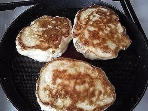Оладьи вкуснейшие. Оладьи очень пышные и вкусные получаются. 04
