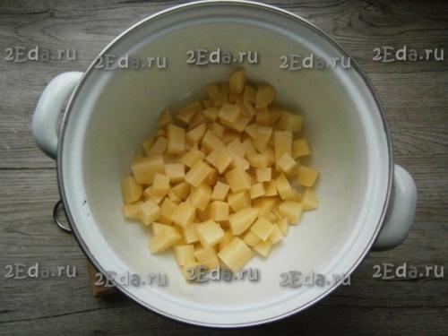 Рассольник с капустой и солеными огурцами. 01 Рассольник с капустой и солеными огурцами. 01