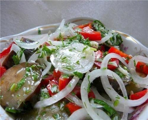 Быстрый рецепт маринованных баклажанов.