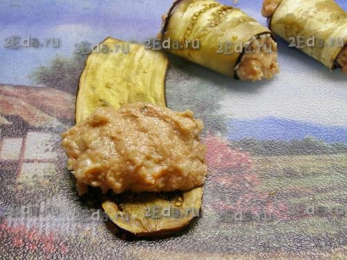 Рулетики из баклажанов с фаршем в духовке. 03 Рулетики из баклажанов с фаршем в духовке. 03