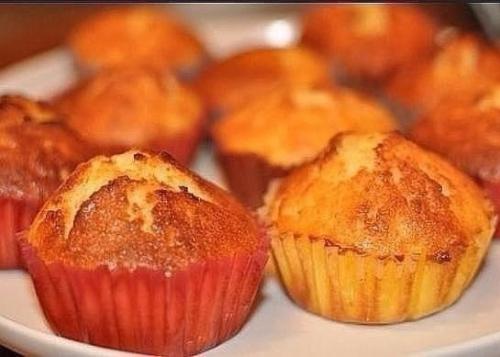 Творожные кексы.  Предлагаю проверенный временем (из моего детства) рецепт выпекания вкусного, воздушного кекса из творога! 04