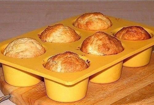 Творожные кексы.  Предлагаю проверенный временем (из моего детства) рецепт выпекания вкусного, воздушного кекса из творога! 02