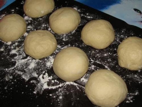 Сметанные лепешки.  Мне давно хотелось испечь сметанные лепёшки. 02