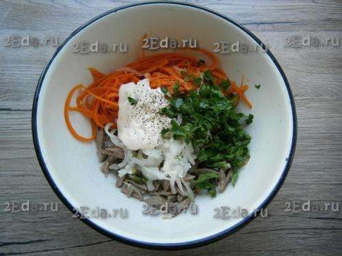 Салат из куриных сердечек с морковью и луком. 03 Салат из куриных сердечек с морковью и луком. 03