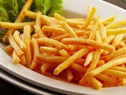 Как приготовить вкусный картофель фри в духовке.

