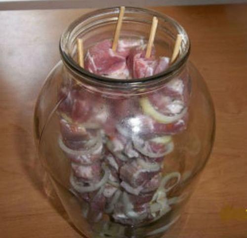 Мы готовим дома шашлык в банке. 01 Мы готовим дома шашлык в банке. 01