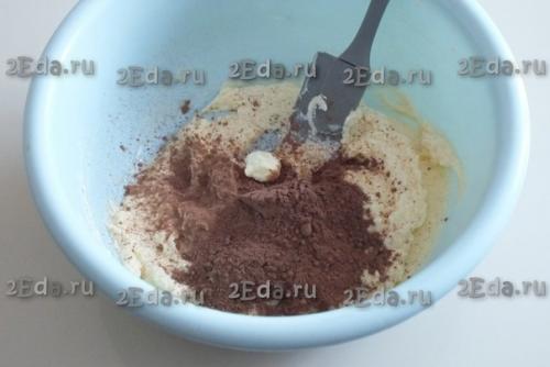 Пирожное Картошка из печенья со сгущёнкой и какао. 03