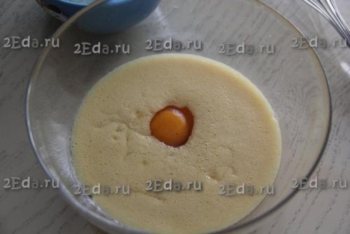 Медовый рулет.  Хочу предложить приготовить для домашнего чаепития ароматный, нежный, воздушный медовый рулет. 02 Медовый рулет.  Хочу предложить приготовить для домашнего чаепития ароматный, нежный, воздушный медовый рулет. 02