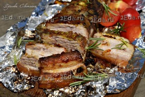Свиная грудинка, запеченная в фольге в духовке. 06 Свиная грудинка, запеченная в фольге в духовке. 06