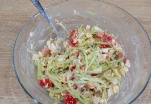 Салат Муравейник с курицей и картофельной соломкой. 03 Салат Муравейник с курицей и картофельной соломкой. 03