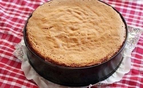 Очень вкусный нежный медовый бисквит. 04 Очень вкусный нежный медовый бисквит. 04