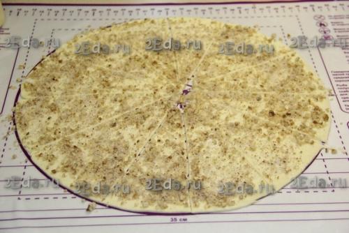 Творожные рогалики с ореховой начинкой. 04